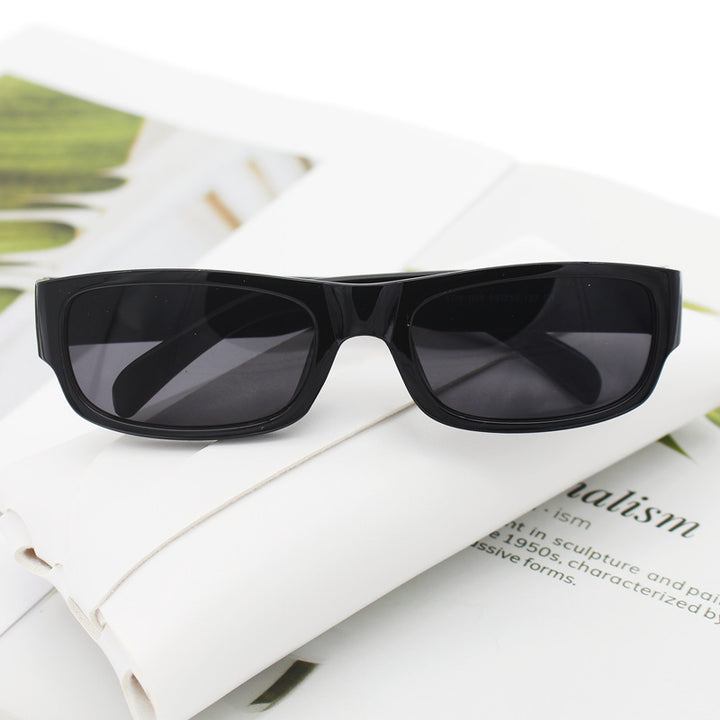 Damen modische Sonnenbrille im stylischen Rechteckdesign Karnz