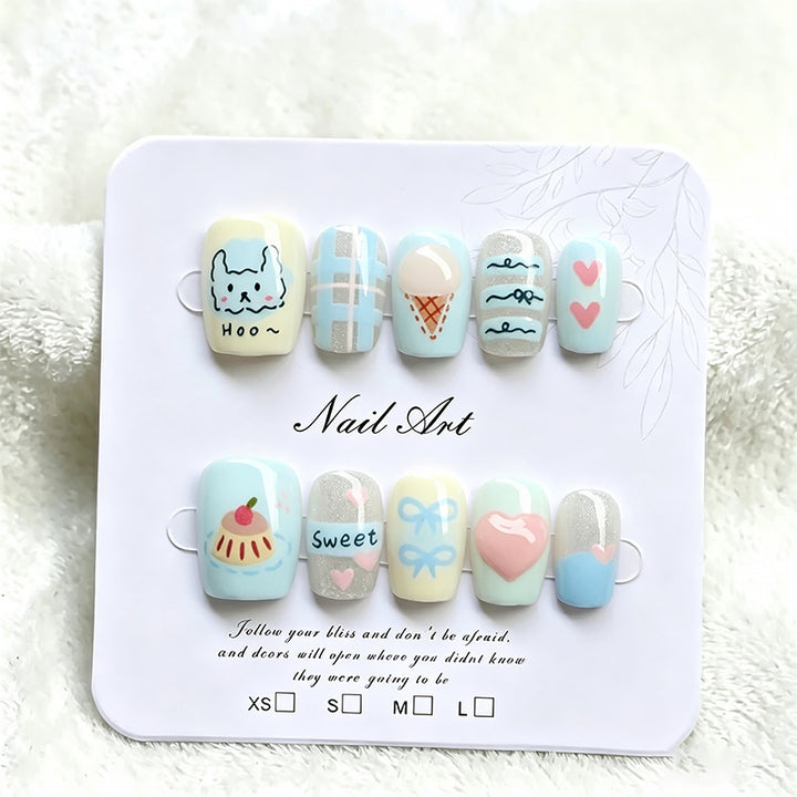 Kreatives thematisches Press-On-Nagelset Karnz