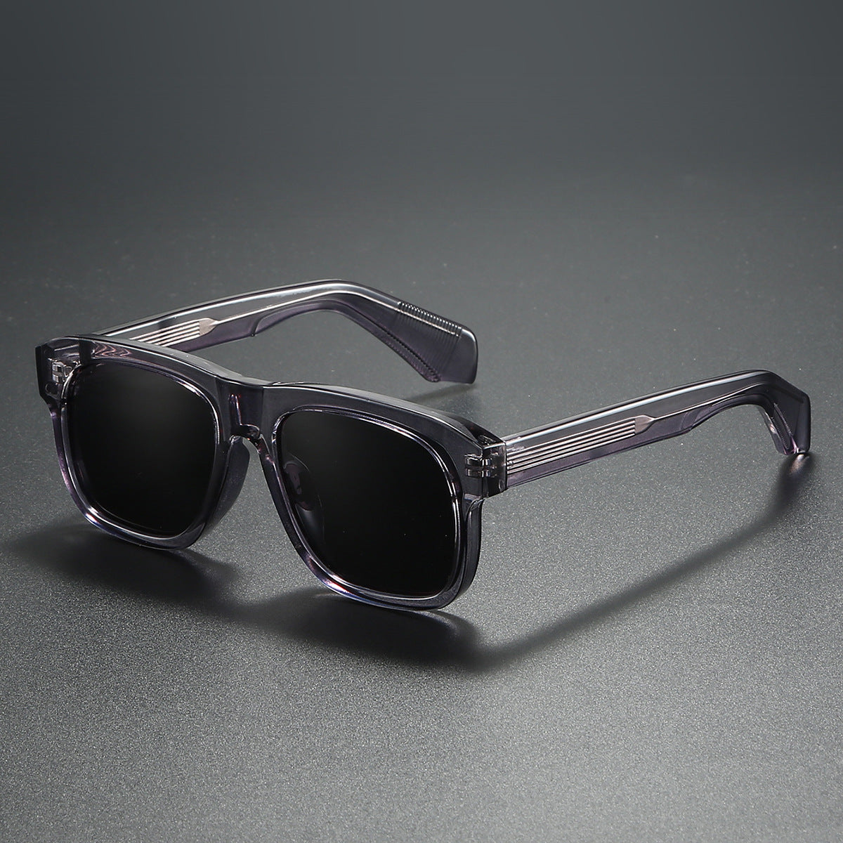 Damen moderne Sonnenbrille mit ergonomischem Design und hochwertigem UV-Schutz Karnz