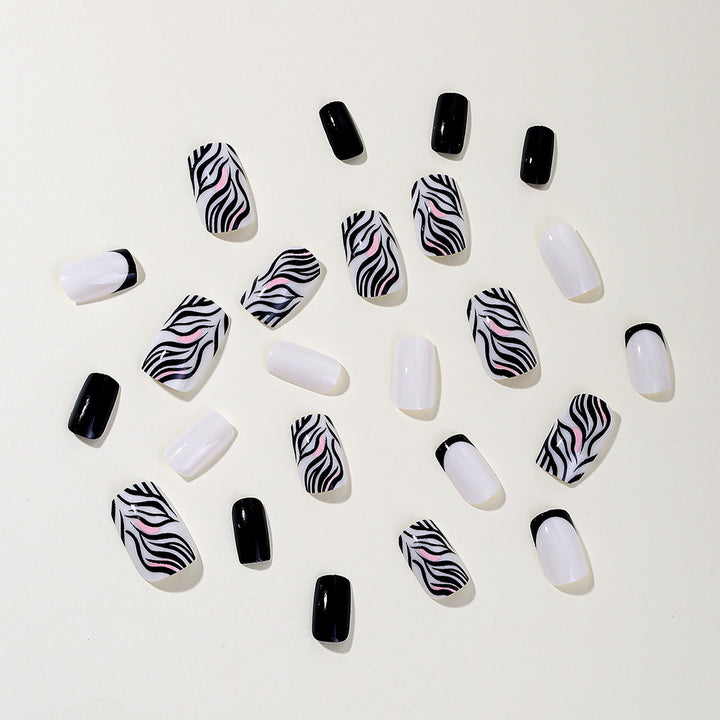 Stylische Zebra-Muster Acryl-Nagelkunst Karnz