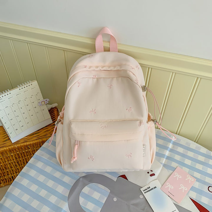 Floral Bestickter Alltagsrucksack Karnz