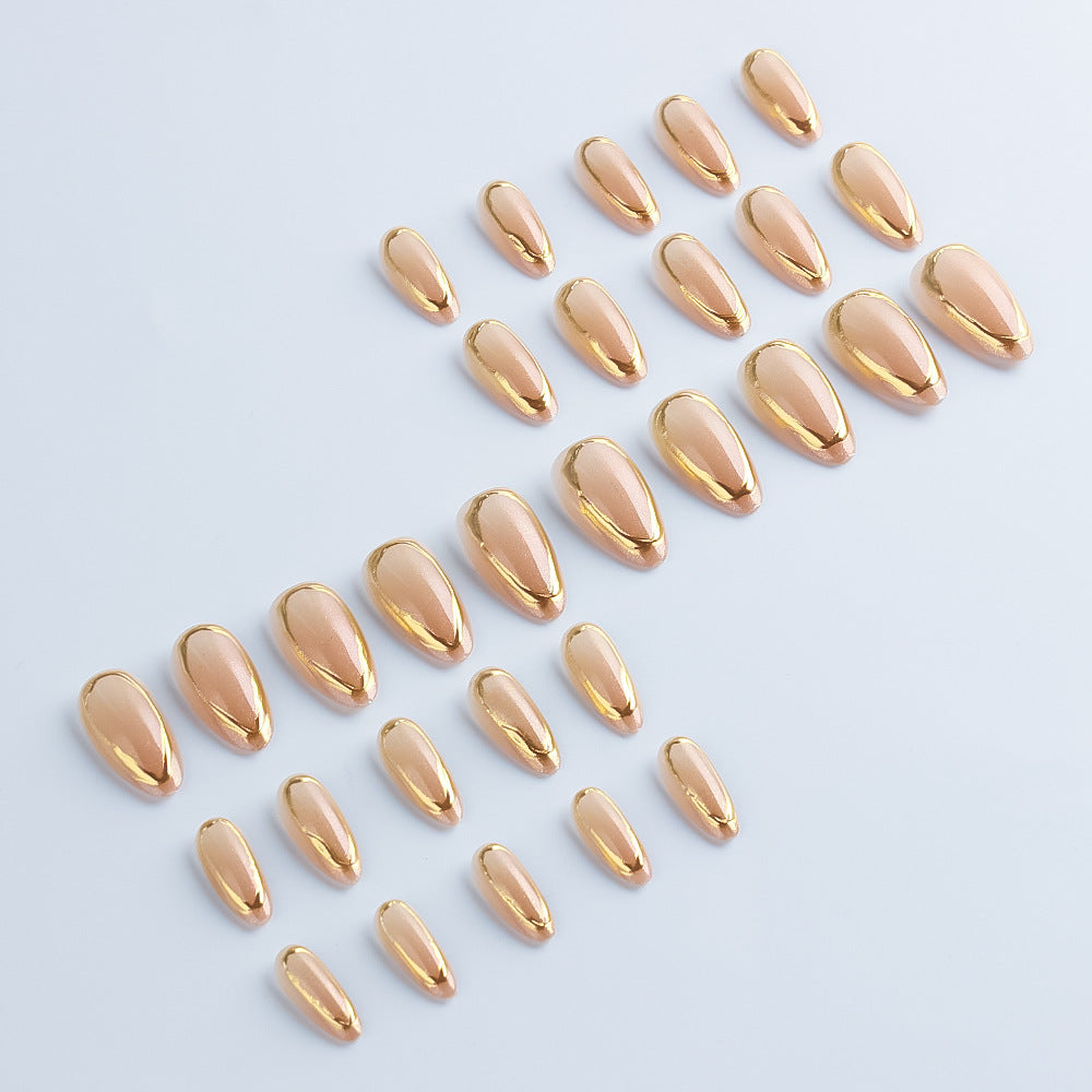 Chic Gold-Trimmed Gellack Set Karnz