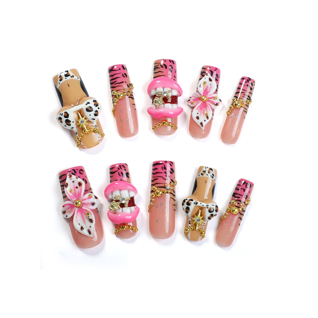 Kreatives Nagelset mit elegantem Tier- und Blütenmuster Karnz