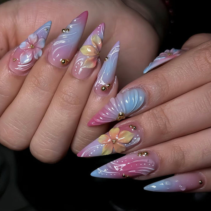 Luxuriöse Blumige 3D Stiletto Nagelkunstverlängerungen Karnz