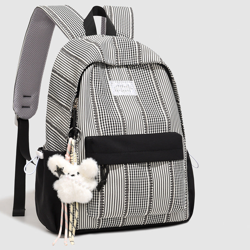 Stylischer gestreifter Design-Rucksack Karnz