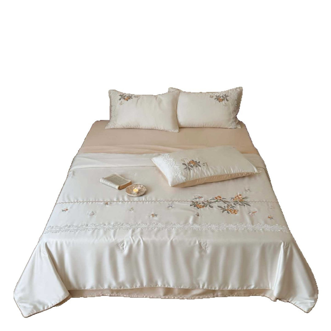 Bestickte Satin-Bettwäschegarnitur mit floraler Orangen- und Vogelstickerei
