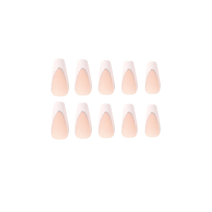 Lackierte Stiletto-Nägel mit Glitzerverzierung Karnz