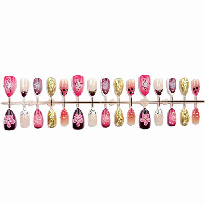 Kreatives dekoratives Press-On-Nagelkunst-Set