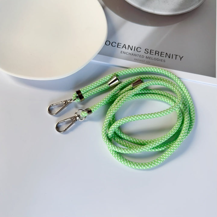 Verstellbare Lanyard mit doppelten Clips Karnz