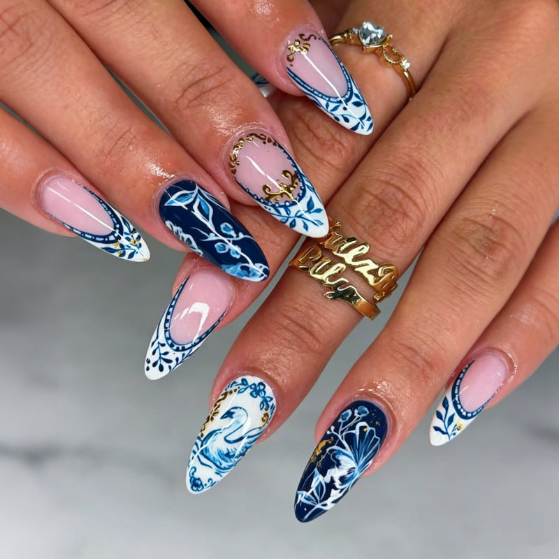 Künstlerisches Floral-Nageldesign Press-On Set 1790736551