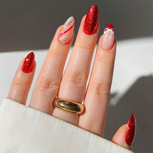 Elegantes Glitzerndes Press-On Nagelset Karnz