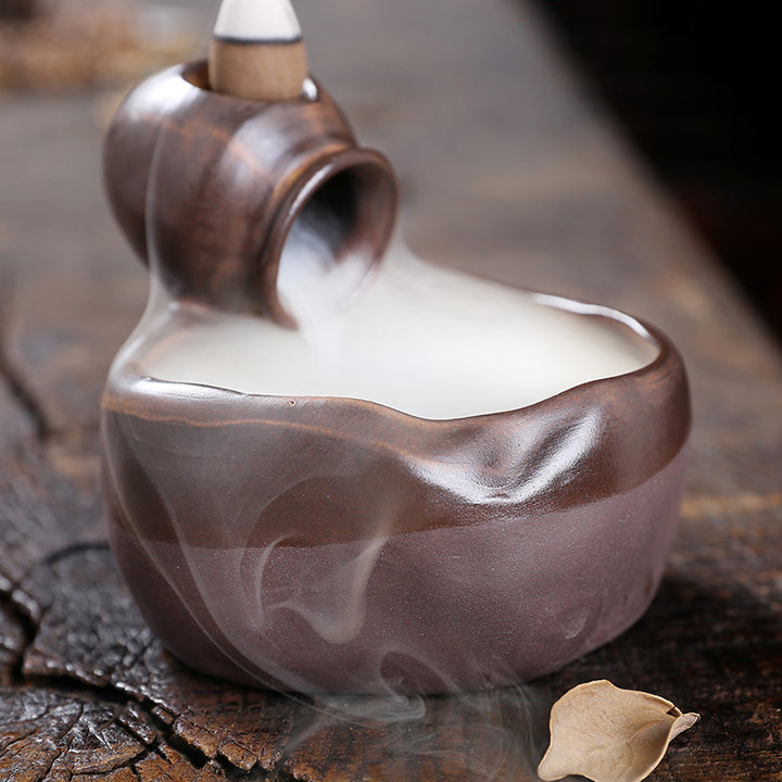 Künstlerischer Rauch-Kaskaden Aromatherapie Räucherstäbchenhalter