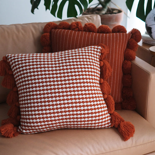 Dekoratives Pom-Pom Kissen