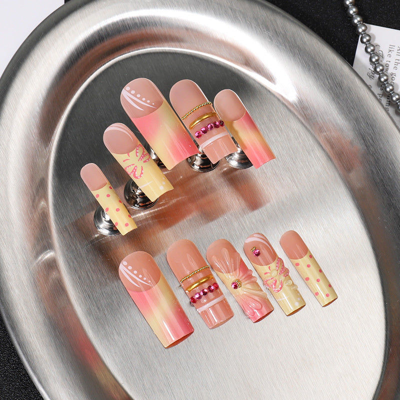Kreatives Press-On Nagelset Karnz