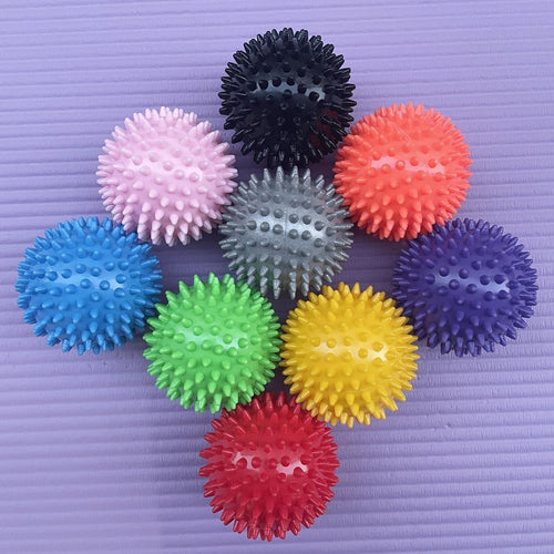 Massageball mit Noppen Karnz