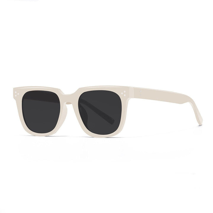 Damen modische Sonnenbrille mit robustem Rahmen und UV-Schutz Karnz