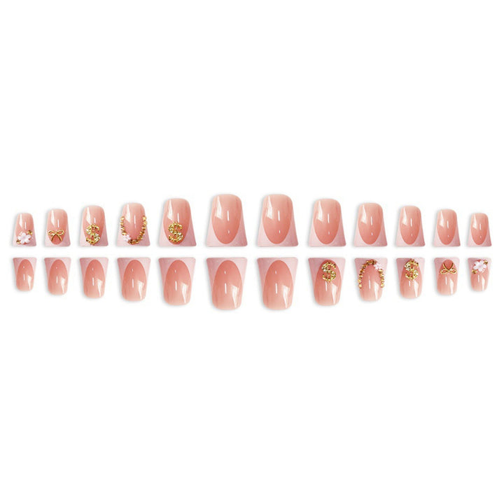 Dekoratives Nagelkunst-Set mit 3D Akzenten Karnz