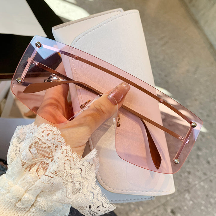 Damen oversized Sonnenbrille mit modernem Rahmen und UV-Schutz Karnz