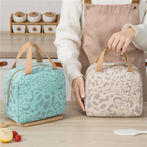 Isolierte Lunchbox mit stilvollem Druck Karnz