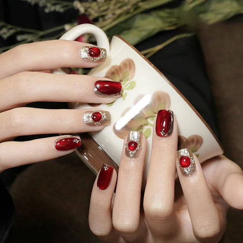 Festliches Glamouröses Nagelkunst-Set Karnz