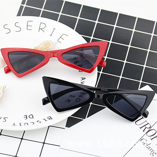 Damen modische Cat-Eye Sonnenbrille mit elegantem Design Karnz