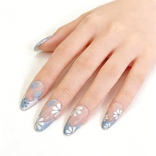 Florale Design Press-On Nagelset Karnz