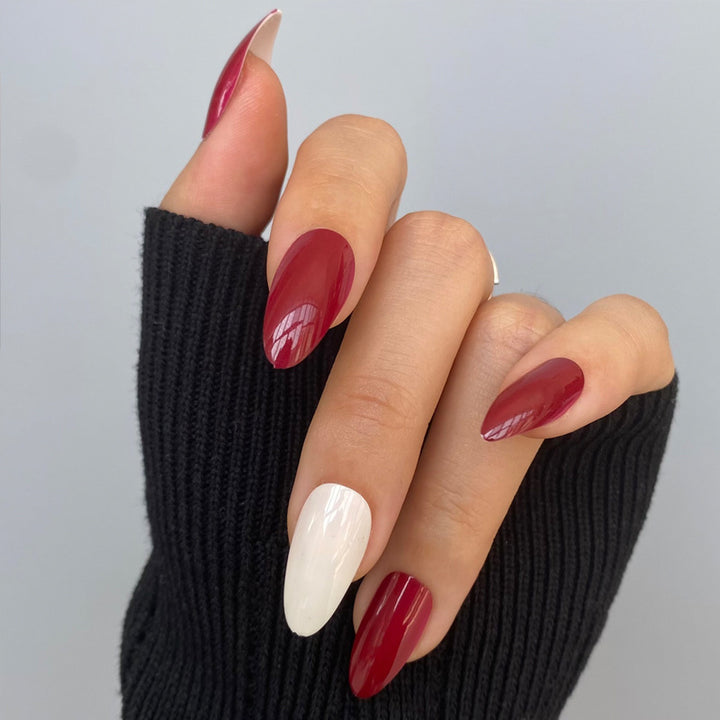 Glamouröse Glitzer-Stiletto Press-On Nägel Karnz