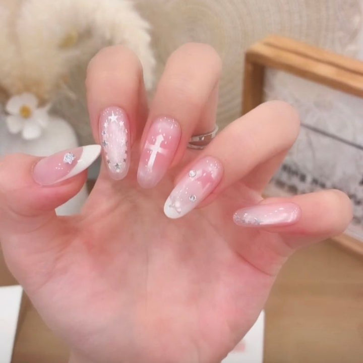 Dekoratives Ombre Press-On Nagelset Karnz