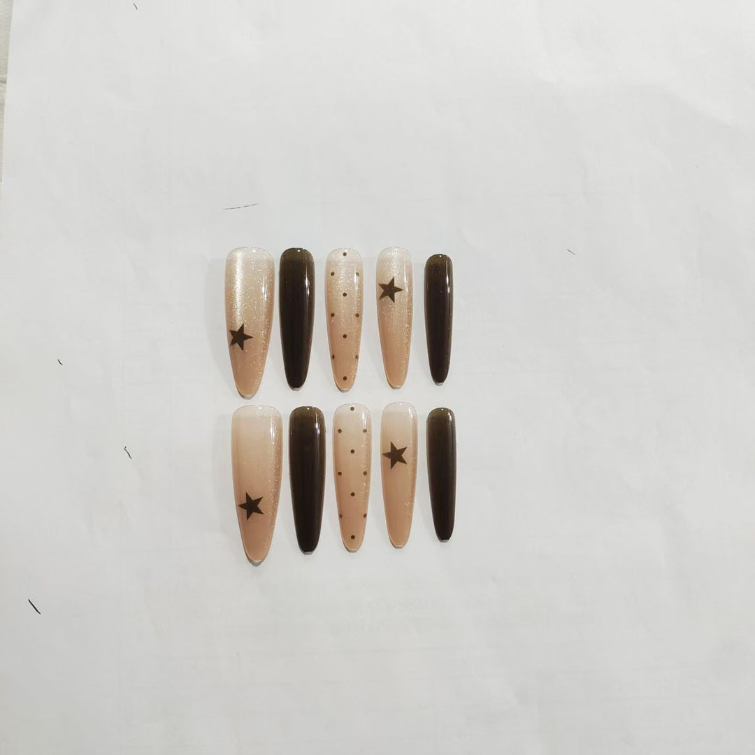 Künstlerisches Stern Design Press-On Nagel Set Karnz