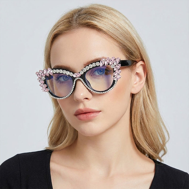 Damen Glamouröse Cat-Eye Sonnenbrille mit Kristallverzierung Karnz