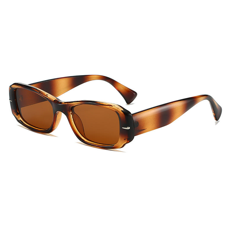 Retro-inspirierte dicke Rahmen-Sonnenbrille Karnz
