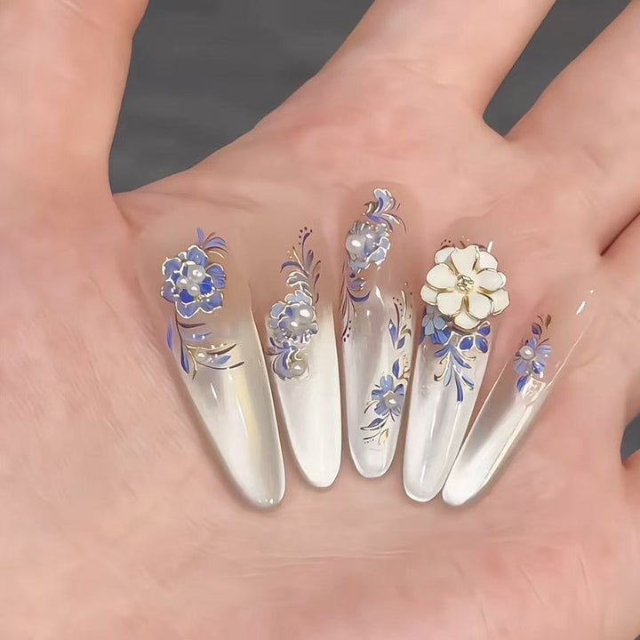 Elegante Blumennagelkunst Tipps Karnz