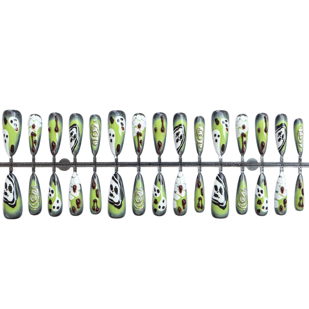 Künstlerisches Press-On Nail Set mit einzigartigen Halloween-Designs Karnz