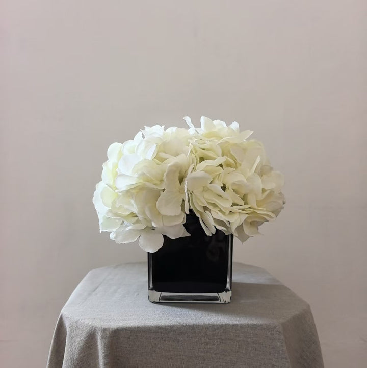 Luxuriöse Künstliche Blumenarrangement