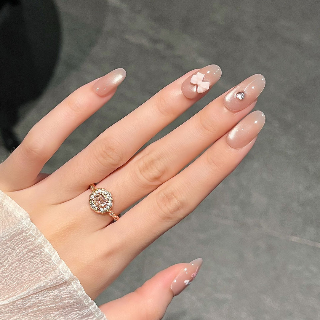 Dekorative 3D Nagelkunst Extensions Karnz