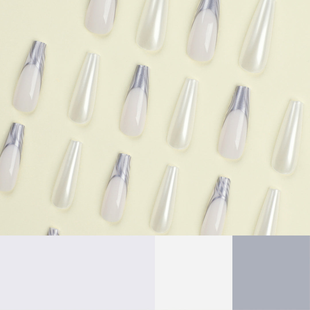 Künstliche Nagelverlängerungen mit marmoriertem Design Karnz