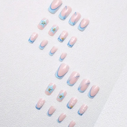Dekorative Florale Acryl-Nagelkunst Karnz