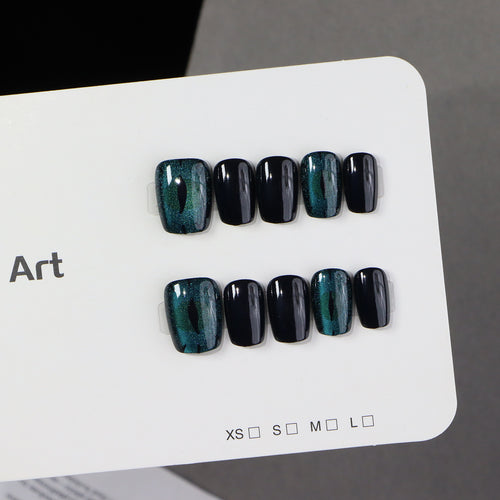 Stylische Press-On Nagelkunst Kollektion Karnz