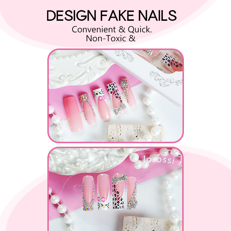 Glamouröses Kunstnagelset mit funkelnden Strassverzierungen und kreativen Tiermotiven Karnz