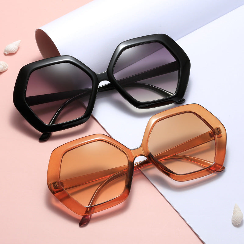 Damen geometrische Sonnenbrille mit modernem Design Karnz