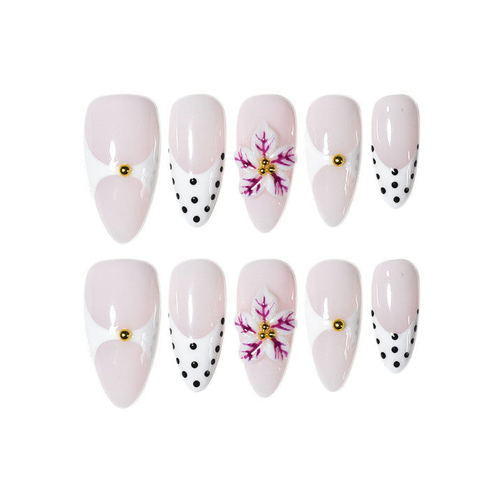 Elegante Stiletto-Nagelverstärkungen Karnz
