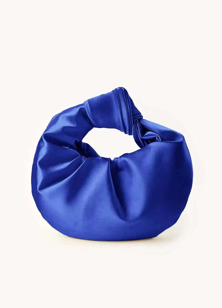 Skulpturale Satin-Handtasche