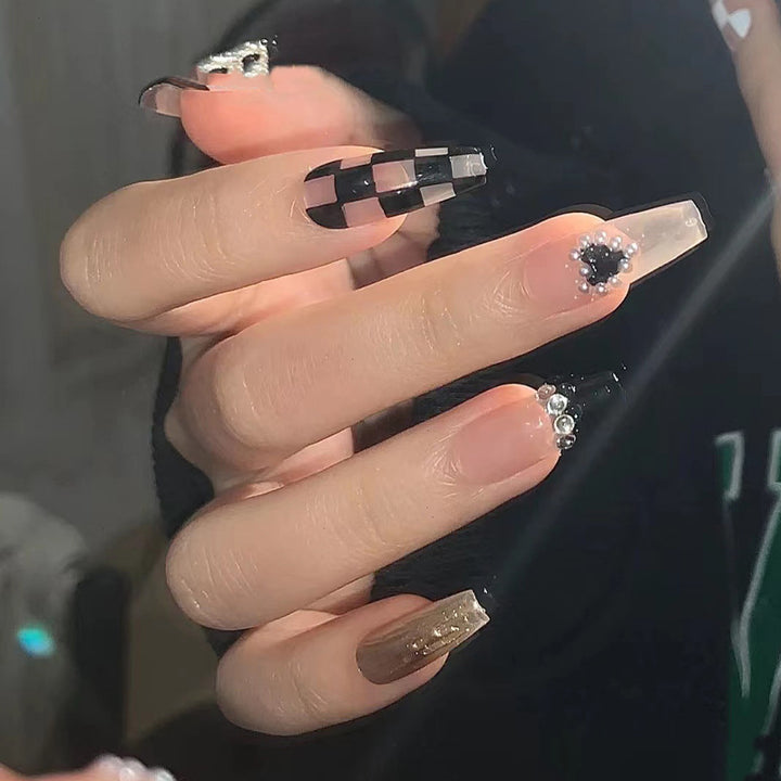Künstlerische Künstliche Nageldesigns Karnz