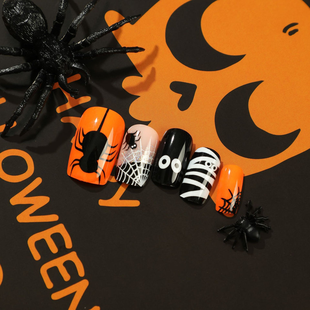 Kreative Halloween Nagelkunst Karnz