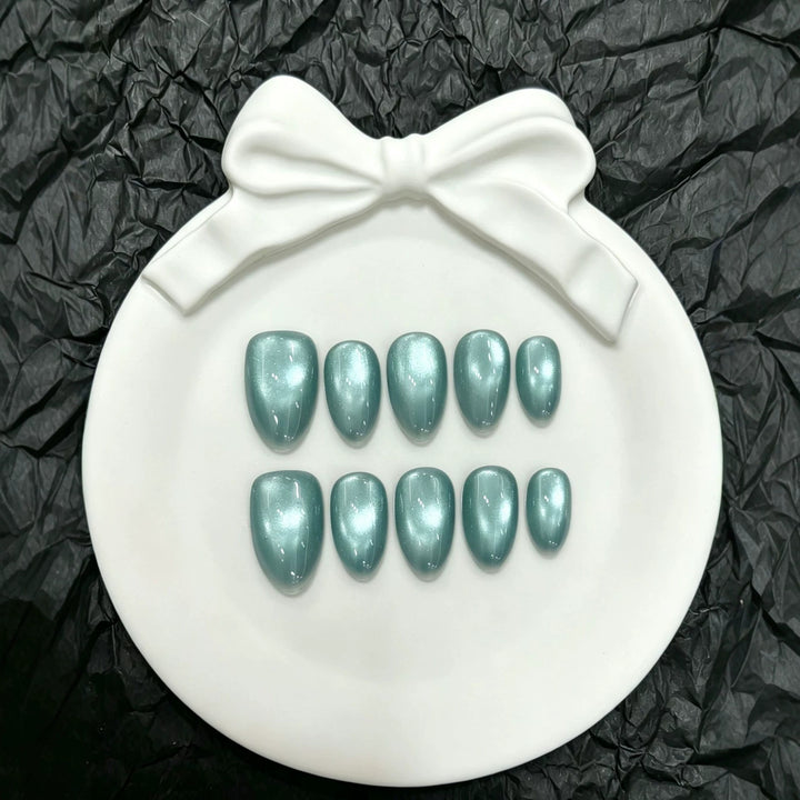 Glänzendes Elegantes Press-On Nagelset