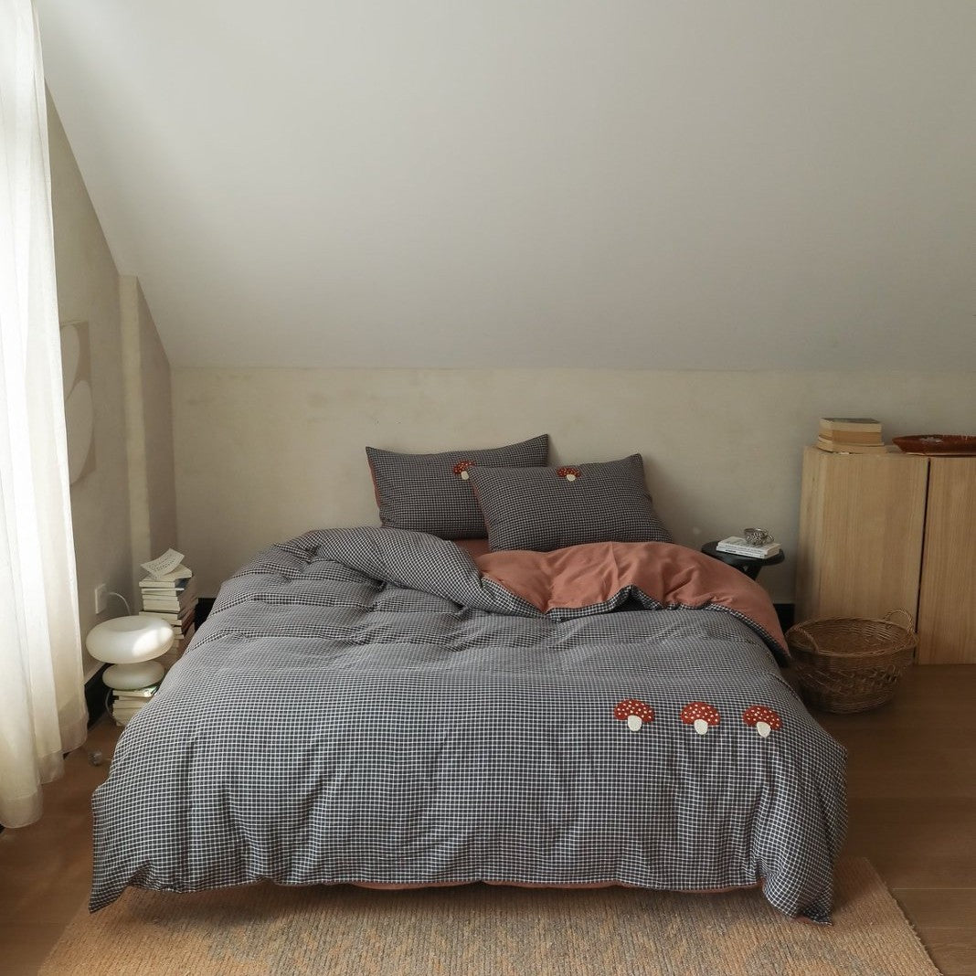 Luxuriöses Baumwoll-Satin Bettbezug Set mit umkehrbarem gestreiften Design und Kissenbezügen