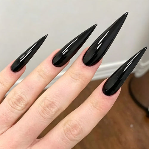 Stiletto Nagelerweiterungen Karnz