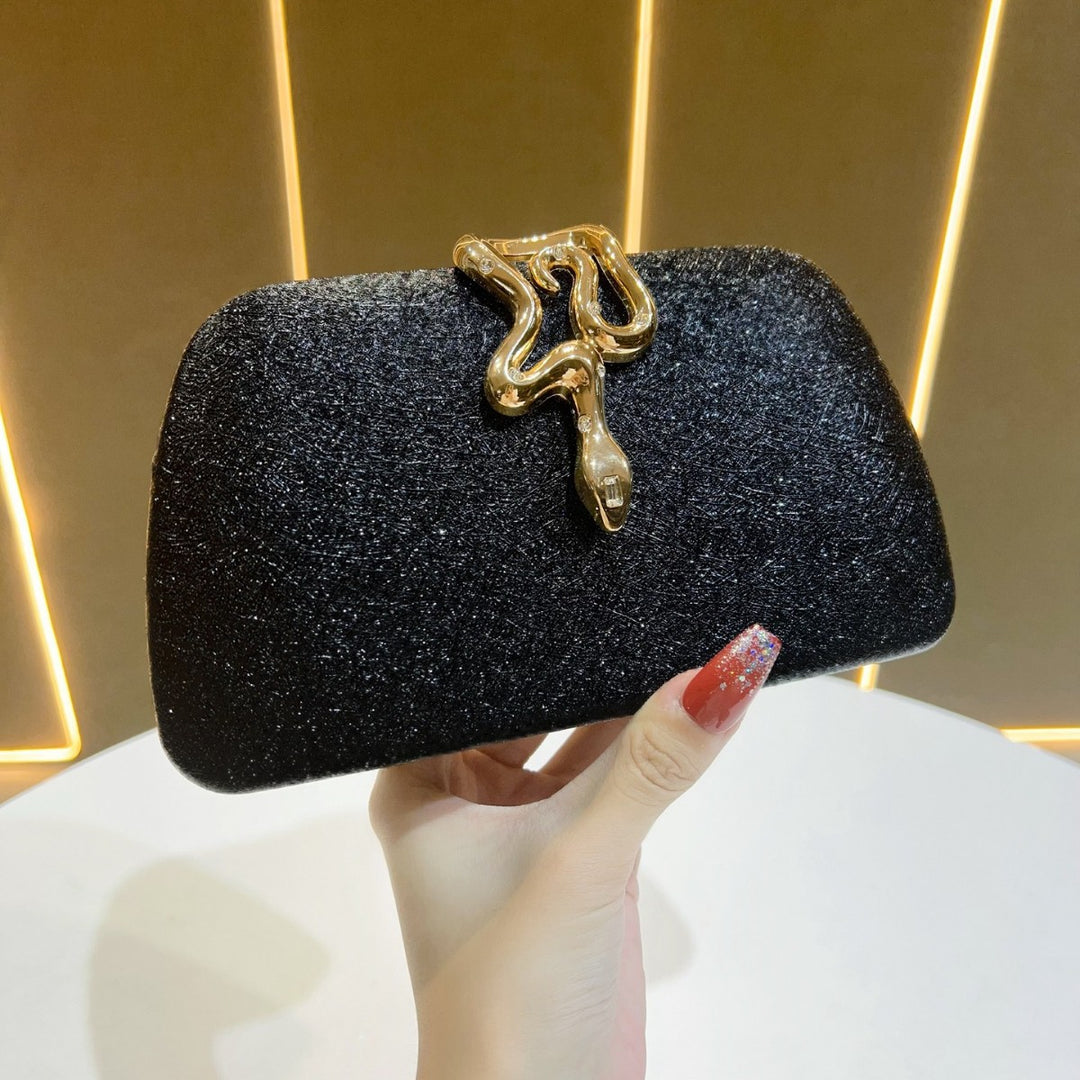 Elegante strukturierte Abend-Clutch