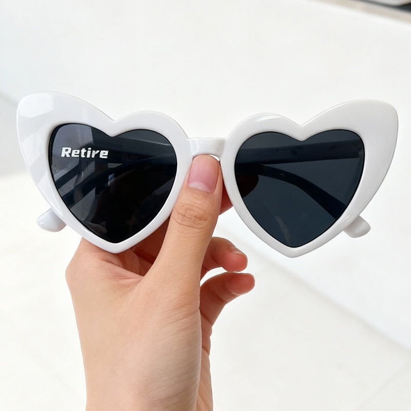 Stylische Herzrahmen-Sonnenbrille Karnz