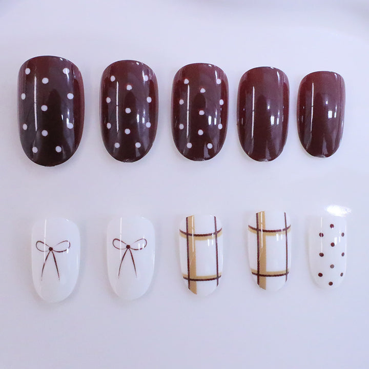 Elegantes Künstlerisches Nagelset Karnz
